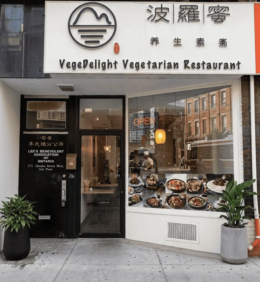 Evergreen Thai shared dishes arranged for a downtown Toronto group meal